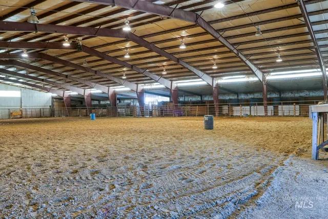 $1,999,000 | 1731 East 3900 North, Buhl, ID 83316