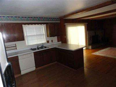 3325 Miller Road Flint, MI 48503 - Photo 7 of 9 20159708-6.JPG