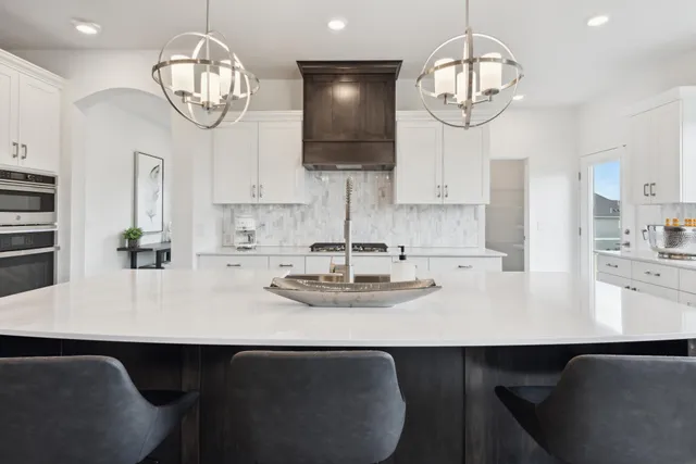 $1,075,135 | 1476 Palmer Drive North, Lake Elmo, MN 55042