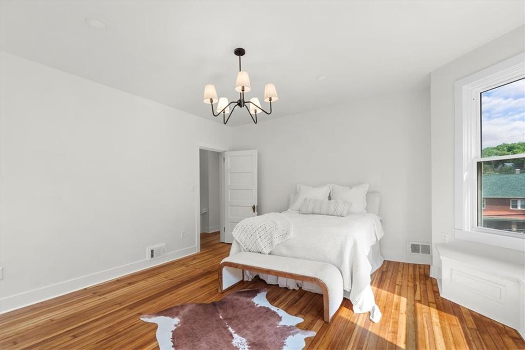 3933 Brighton Road Pittsburgh, PA 15212 - Photo 17 of 32 Gallery Image 17