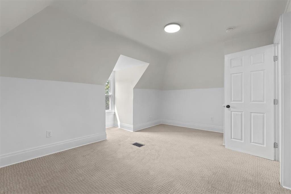 3933 Brighton Road Pittsburgh, PA 15212 - Photo 24 of 32 Gallery Image 24