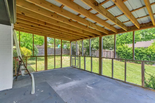 $525,000 | 1009 Primrose Drive, Greenbrier, TN 37073