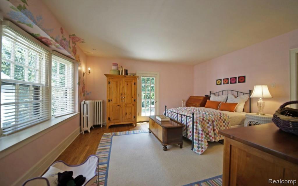 454 Rivard Boulevard Grosse Pointe, MI 48230 - Photo 19 of 23 20-photo-web-1680x1050-170262.jpg