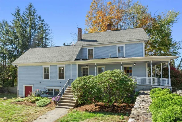 $399,900 | 12 South Mast Street, Goffstown, NH 03045