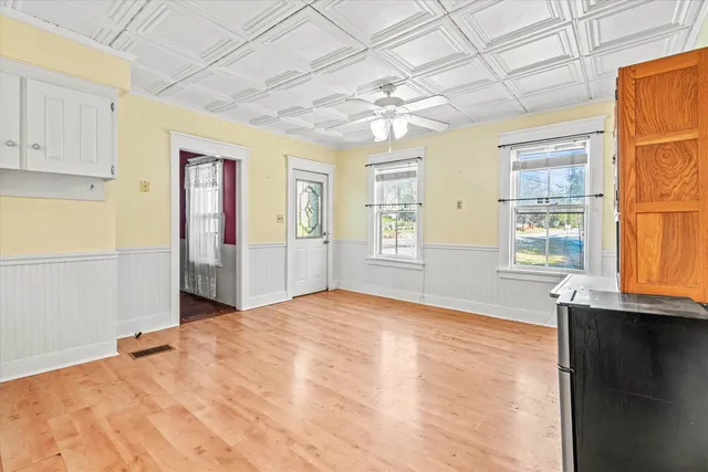 $399,900 | 12 South Mast Street, Goffstown, NH 03045