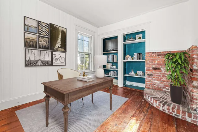 $399,900 | 12 South Mast Street, Goffstown, NH 03045