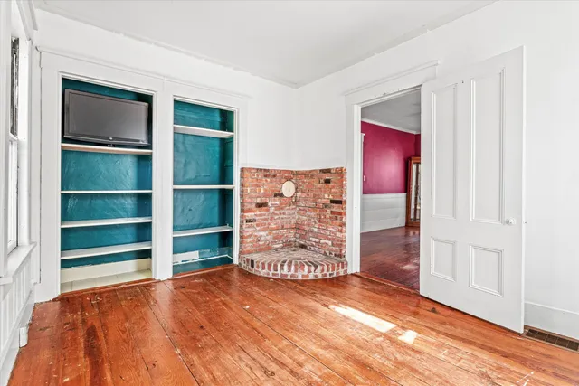 $399,900 | 12 South Mast Street, Goffstown, NH 03045