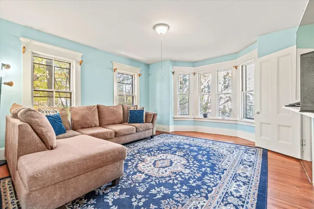 $399,900 | 12 South Mast Street, Goffstown, NH 03045