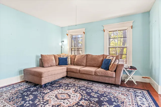 $399,900 | 12 South Mast Street, Goffstown, NH 03045