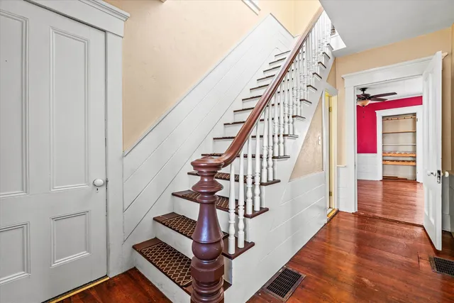 $399,900 | 12 South Mast Street, Goffstown, NH 03045