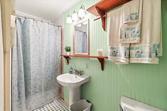 $399,900 | 12 South Mast Street, Goffstown, NH 03045