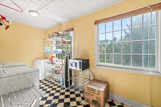 $399,900 | 12 South Mast Street, Goffstown, NH 03045