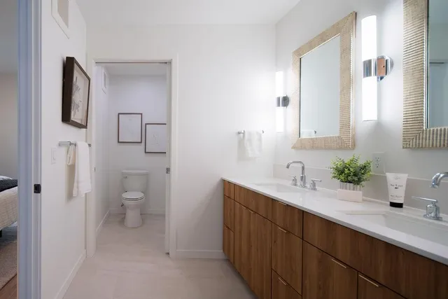 $6,995 | 7 West Drive, Excelsior, MN 55331