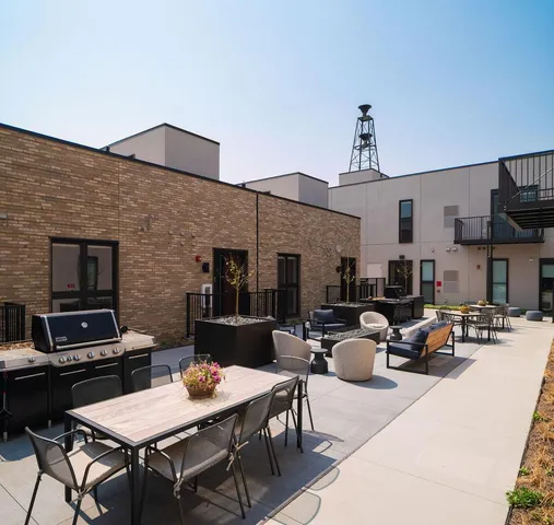 $6,995 | 7 West Drive, Excelsior, MN 55331