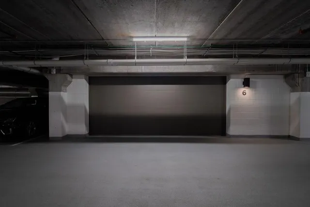 $6,995 | 7 West Drive, Excelsior, MN 55331