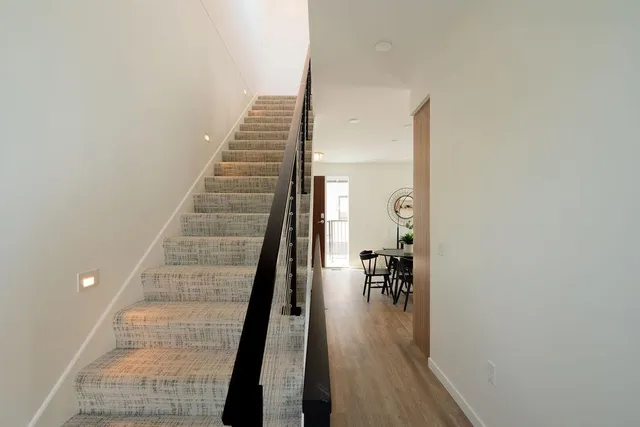 $6,995 | 7 West Drive, Excelsior, MN 55331