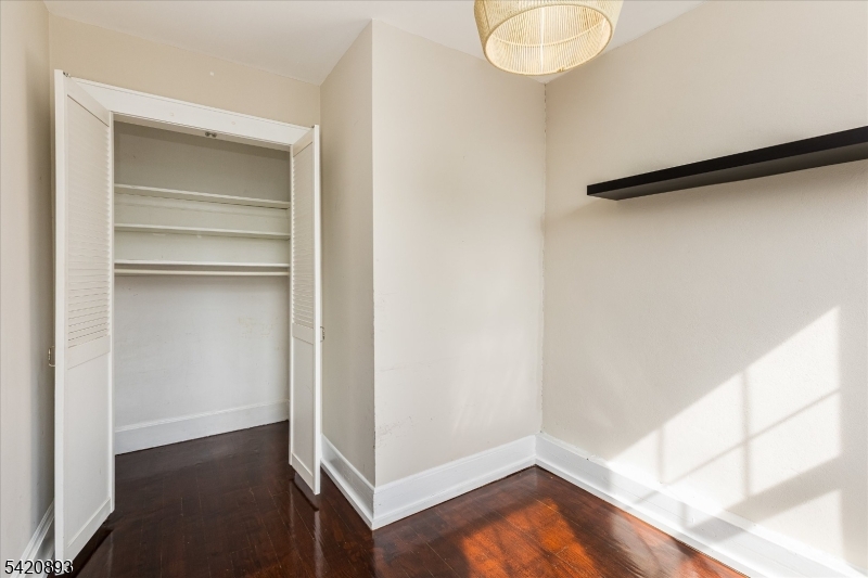 43 Pleasant Way, Unit 2 Montclair, NJ 07042 - Photo 15 of 27