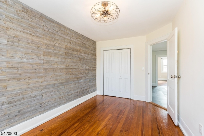 43 Pleasant Way, Unit 2 Montclair, NJ 07042 - Photo 17 of 27