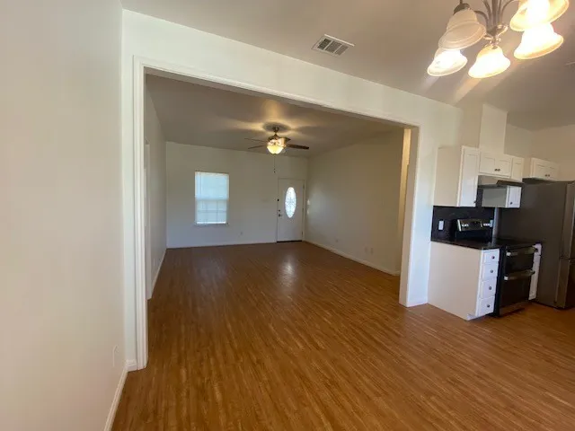 $268,000 | 112 Palmo Drive, Luling, TX 78648