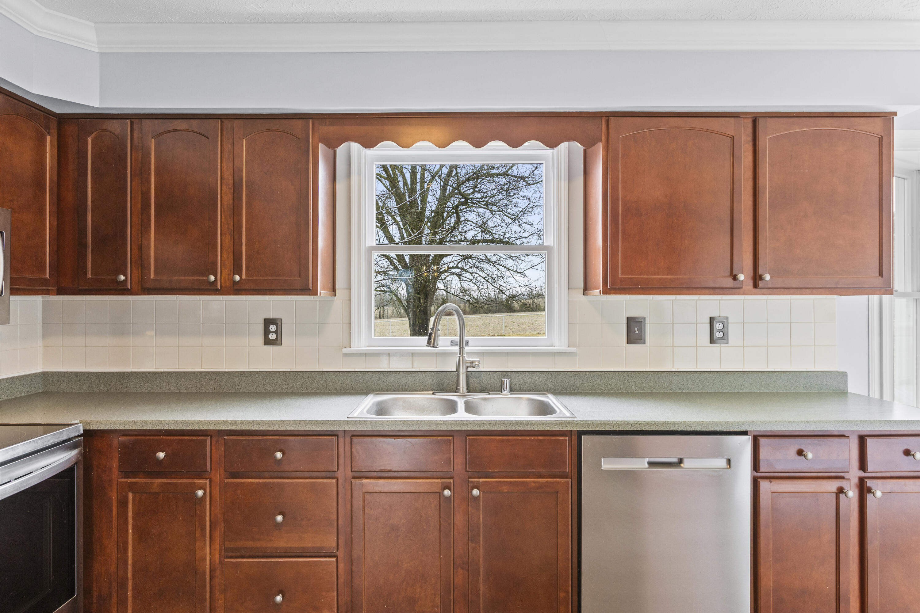 209 Oregon Road Salvisa, KY 40372 - Photo 23 of 52 I82A2403