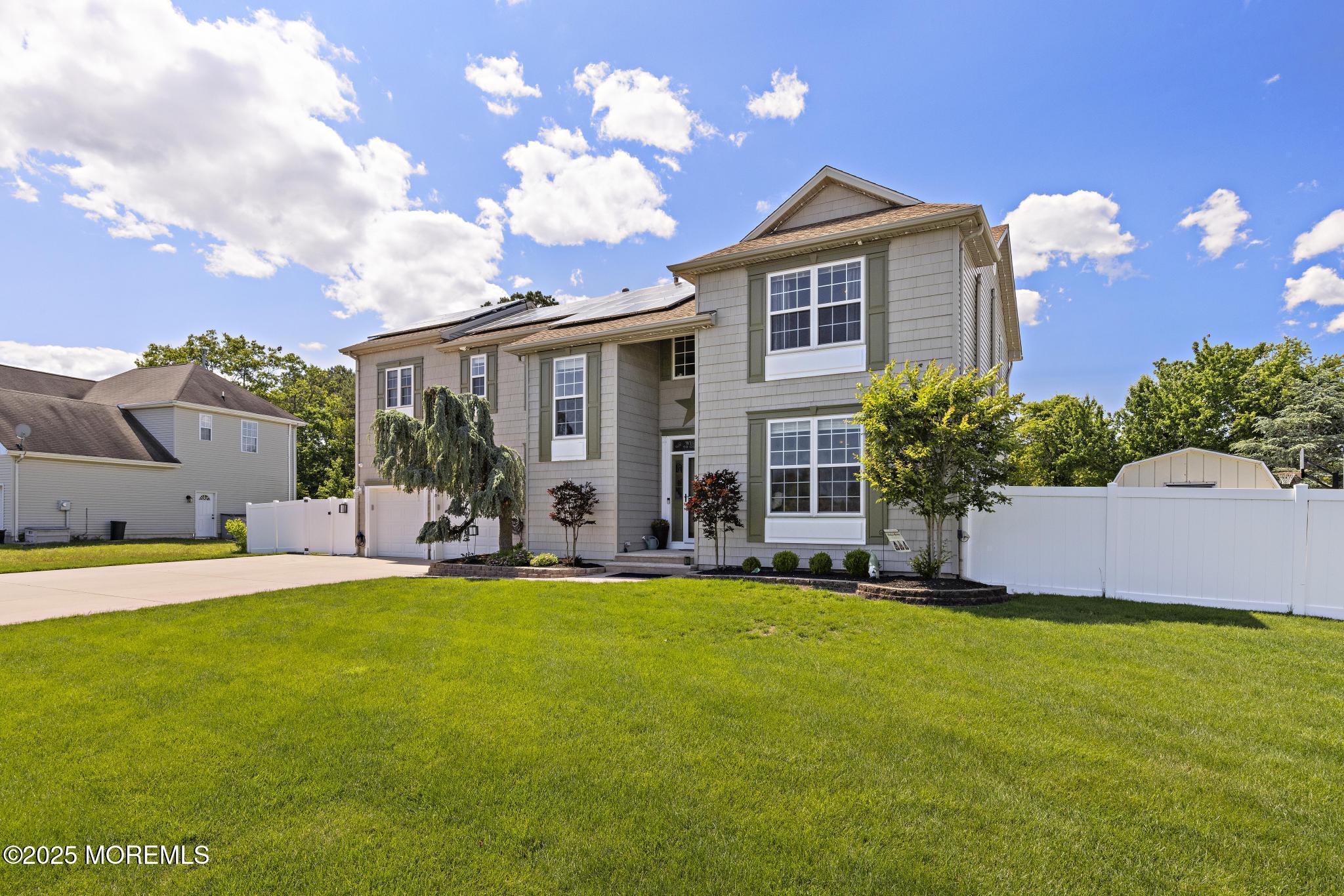 28 Hannah Lee Road Barnegat, NJ 08005 - Photo 5 of 79 28 Hannah Lee Rd (25)