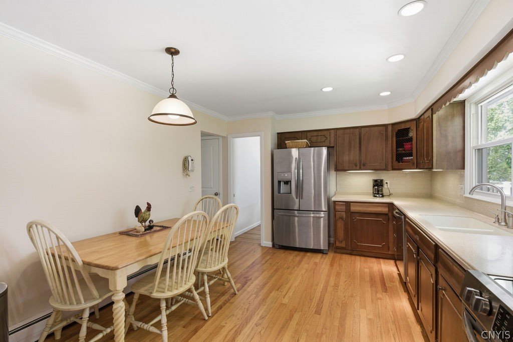 17 Ardencrest Road Clay, NY 13090 - Photo 11 of 44