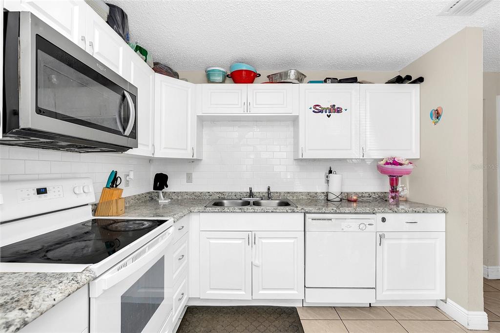 1612 Sandy Point Square, Unit 56 Orlando, FL 32807 - Photo 5 of 26