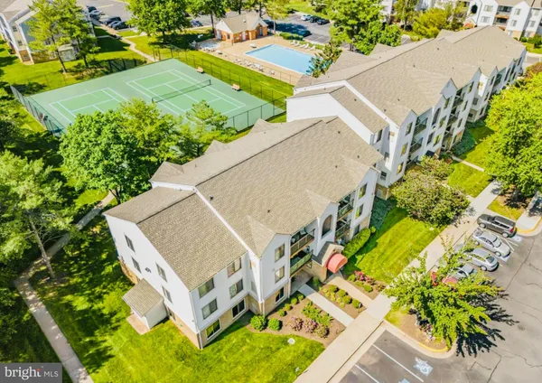 $265,000 | 8372 Buttress Lane, Unit 202, Manassas, VA 20110