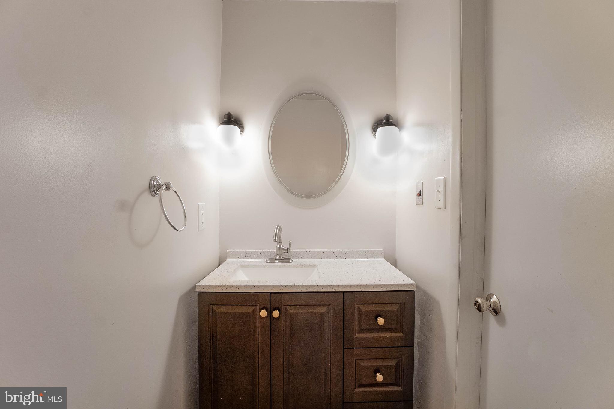 7303 Foxe Place Springfield, VA 22151 - Photo 15 of 38 1/2 Bath with updated vanity