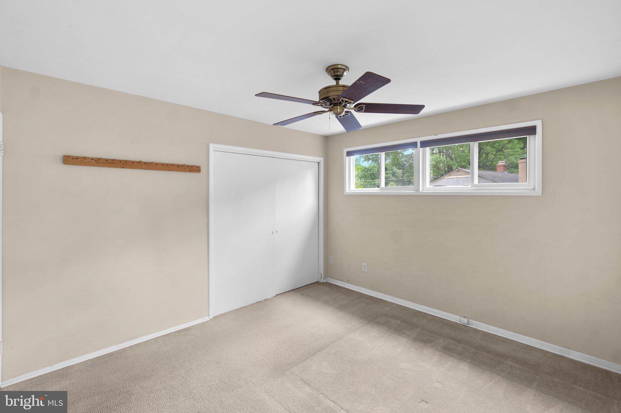 7303 Foxe Place Springfield, VA 22151 - Photo 18 of 38 Primary Room