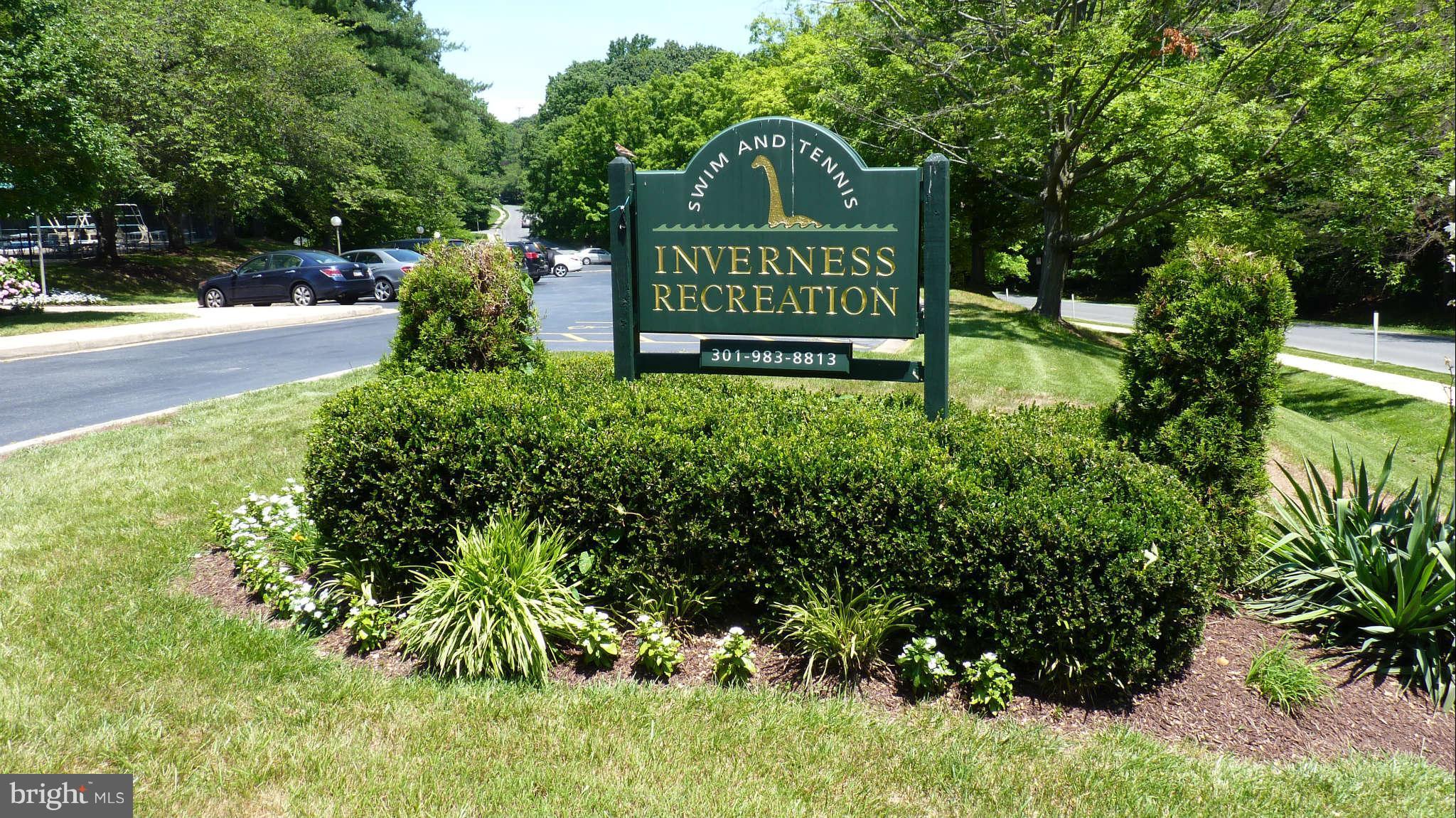 8132 Inverness Ridge Road Potomac, MD 20854 - Photo 21 of 26 Community