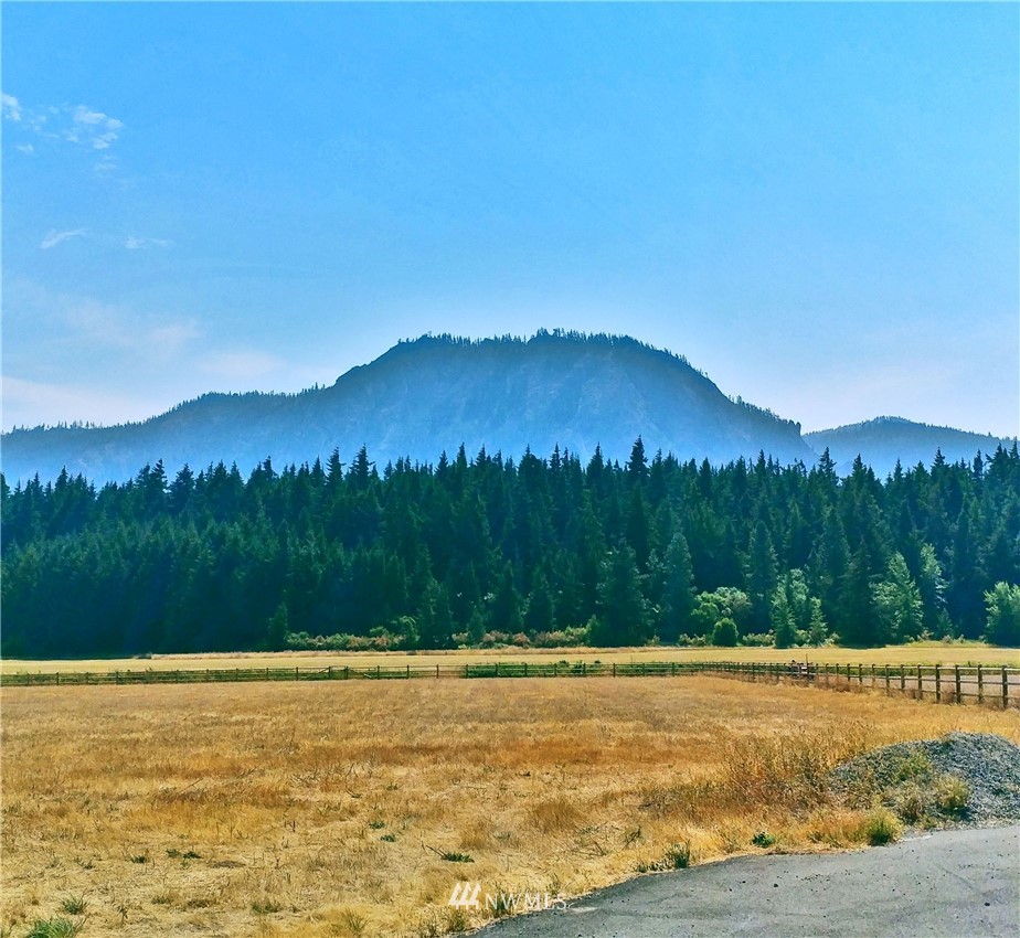 726 Pine Ridge Lane Cle Elum, WA 98922 - Photo 3 of 5 Gallery Image 3