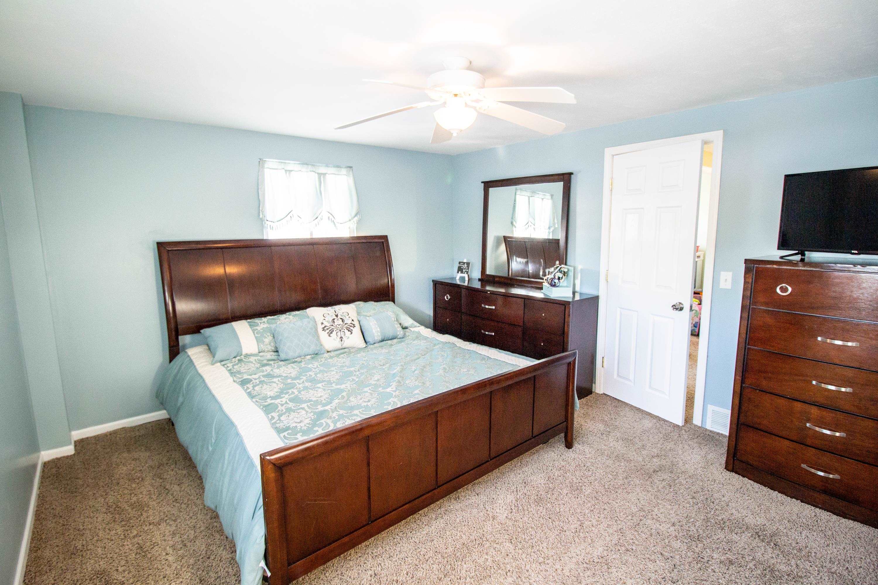 18110 Lincoln Road New Lothrop, MI 48460 - Photo 22 of 28 50100593-21.JPG