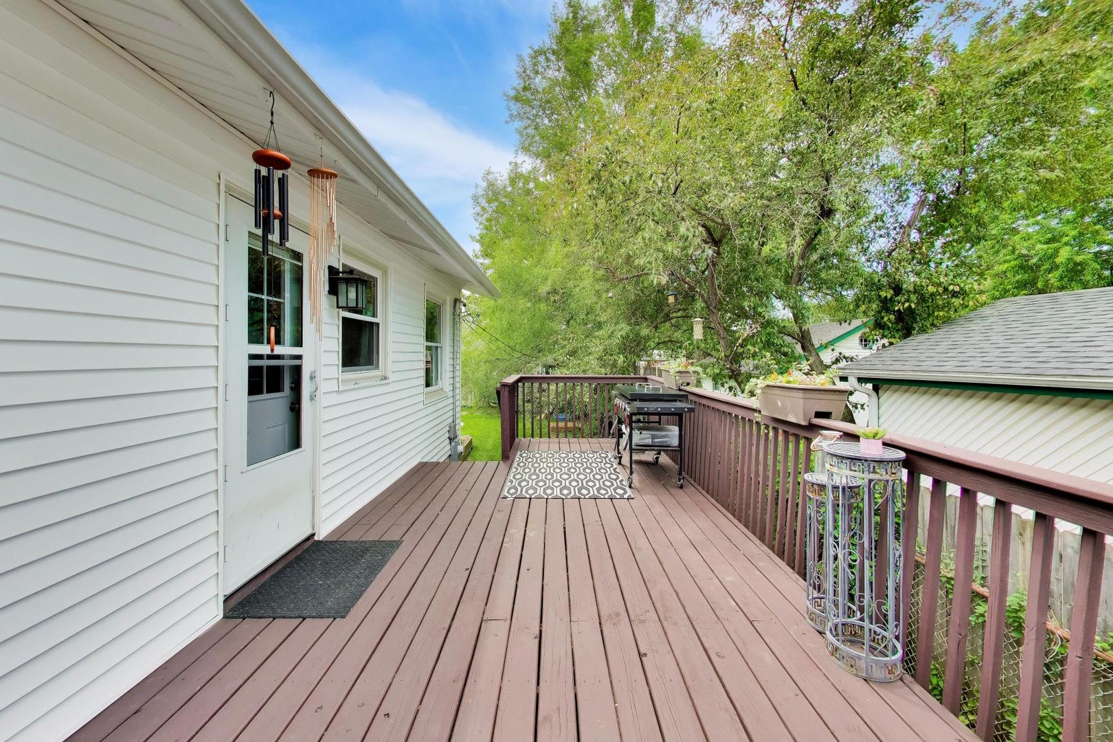 460 North Ridgemoor Avenue Mundelein, IL 60060 - Photo 32 of 41