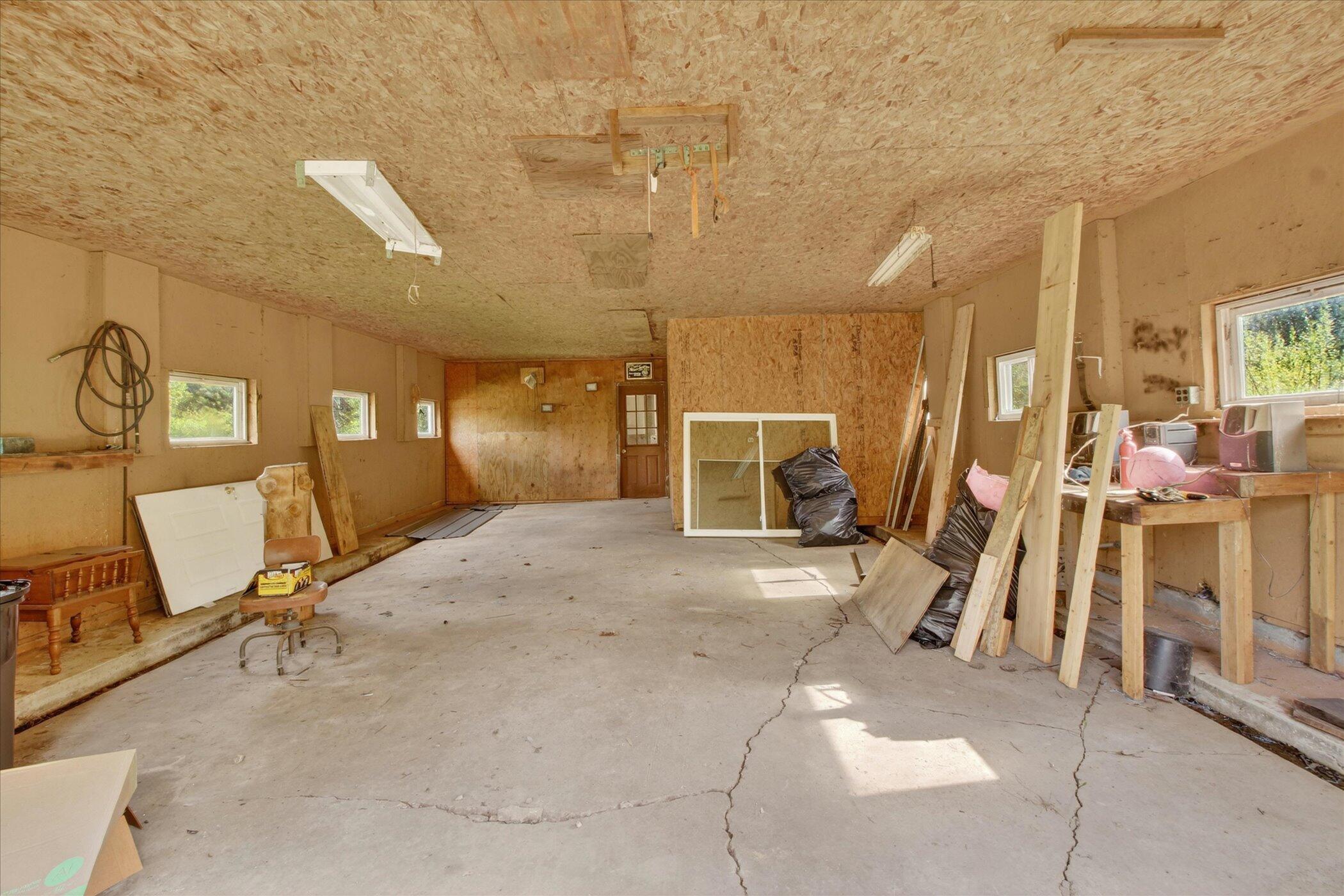 18426 14 Mile Road Leroy, MI 49655 - Photo 23 of 40 30-104-N-Andrea-Ln-St-Louis-Windowstill