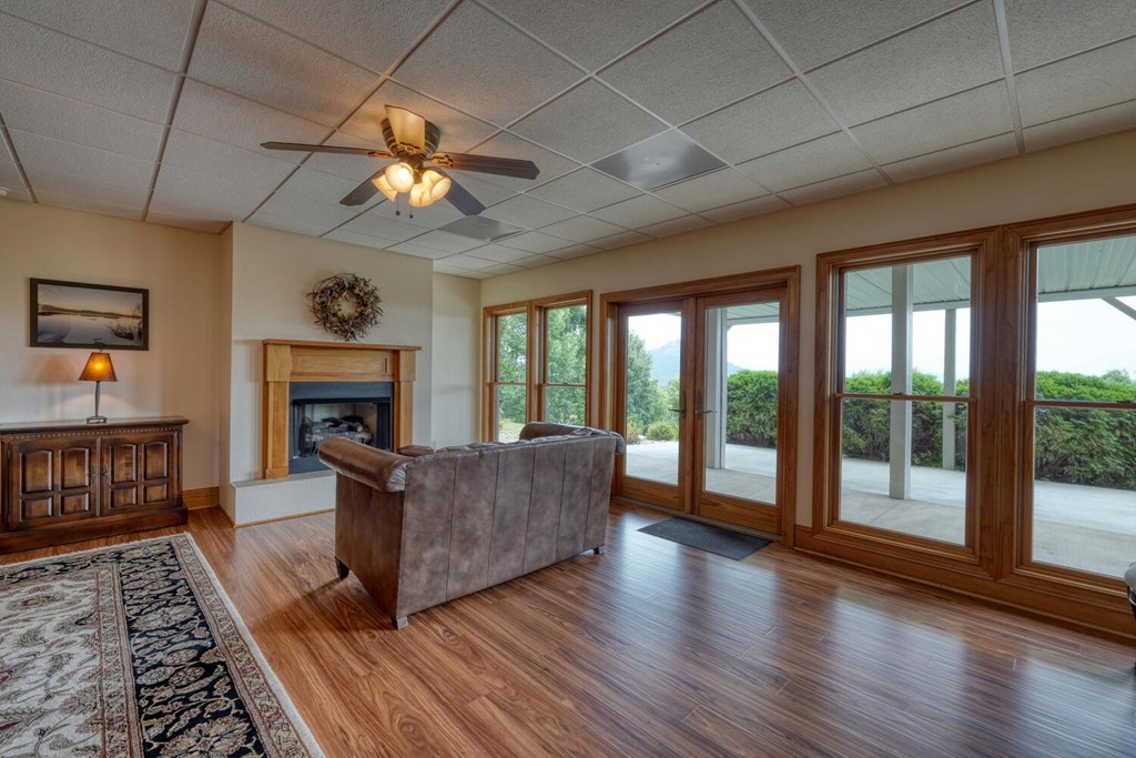 3005 Jump Off Ridge Hiawassee, GA 30546 - Photo 32 of 62 Gallery Image 32