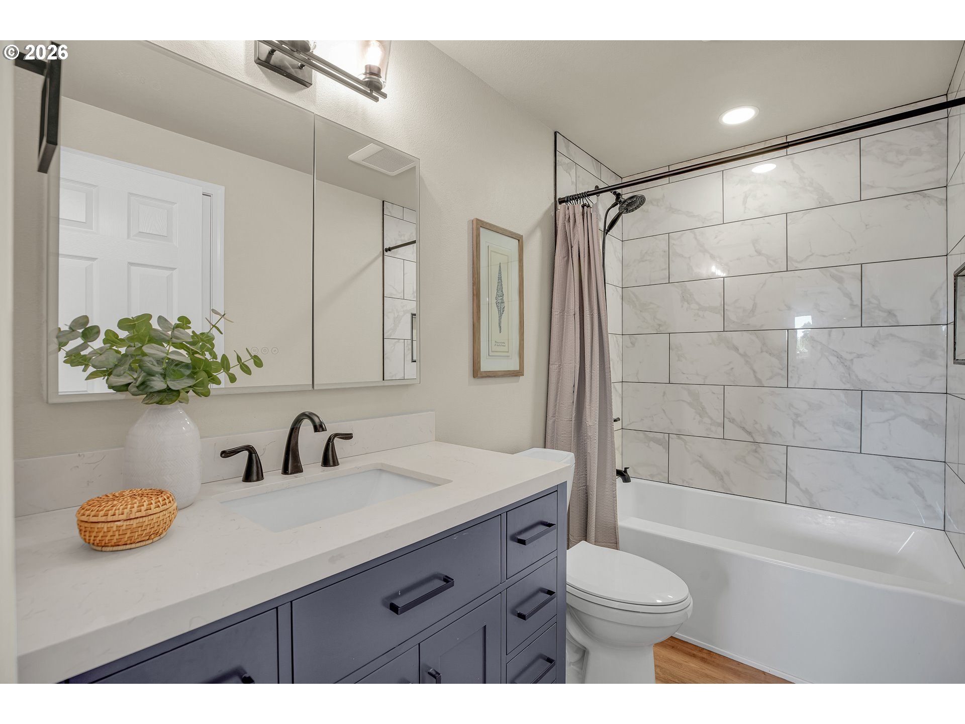 1822 Southwest Marigold Street Portland, OR 97219 - Photo 23 of 34 Gallery Image 23