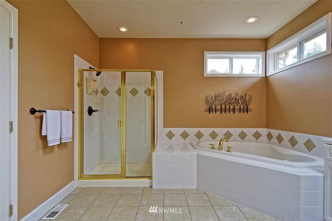 3522 210th Place Southeast Bothell, WA 98021 - Photo 14 of 24