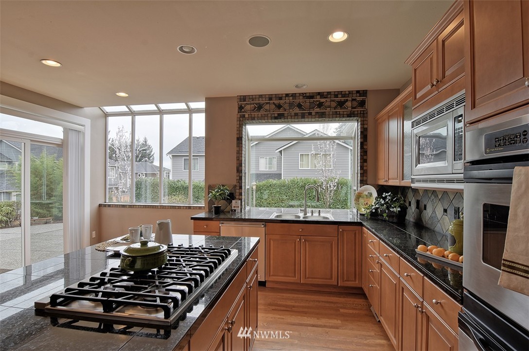 3522 210th Place Southeast Bothell, WA 98021 - Photo 8 of 24