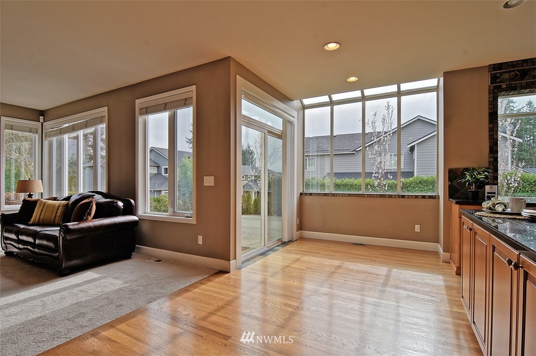 3522 210th Place Southeast Bothell, WA 98021 - Photo 9 of 24