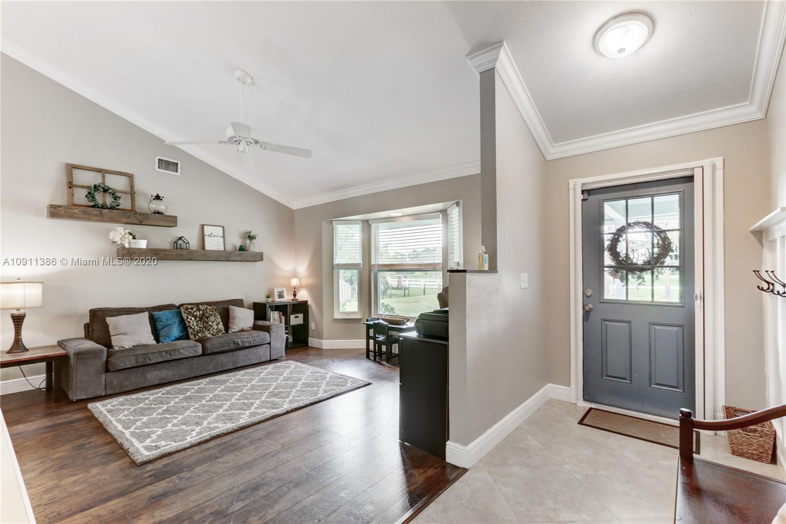 12905 170th Road North Jupiter, FL 33478 - Photo 12 of 90 Gallery Image 12