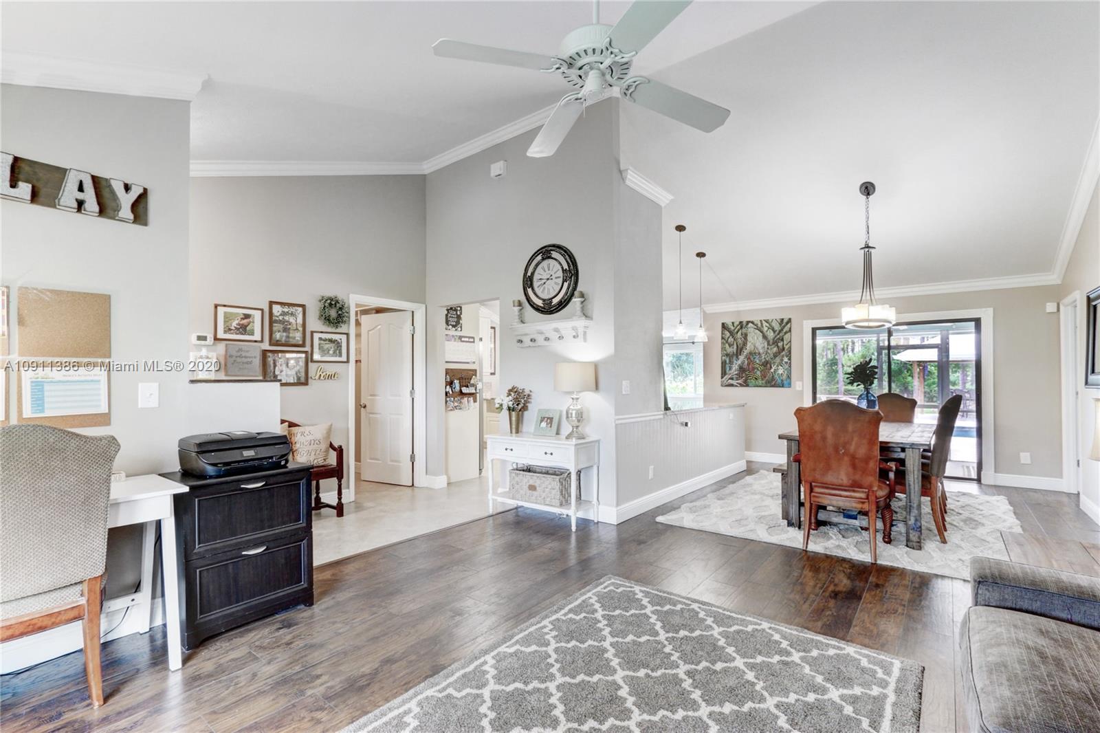 12905 170th Road North Jupiter, FL 33478 - Photo 16 of 90 Gallery Image 16