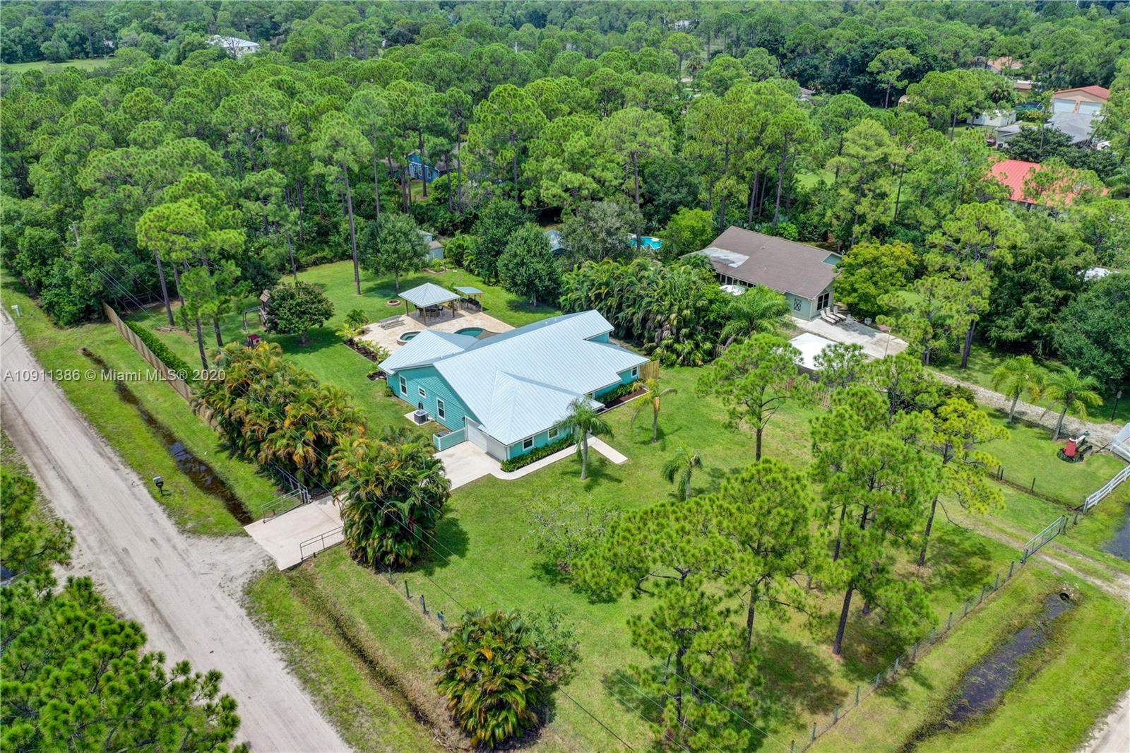 12905 170th Road North Jupiter, FL 33478 - Photo 77 of 90 Gallery Image 77