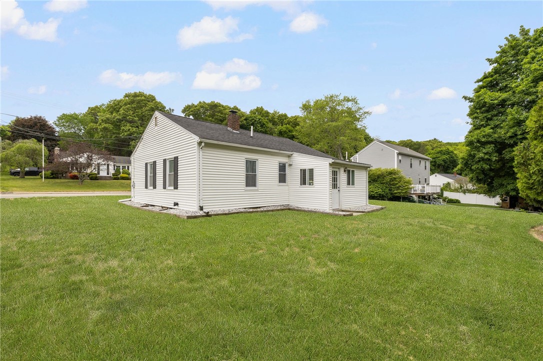 461 River Lincoln Ri 02865 Lincoln, RI 02865 - Photo 4 of 24