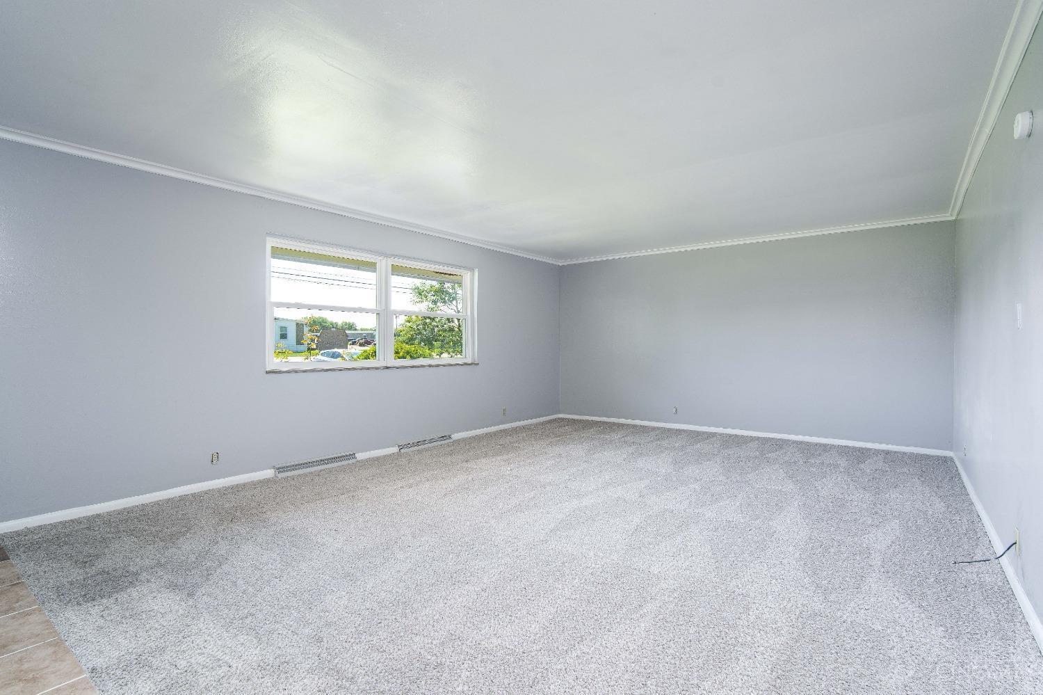 8579 Cincinnati Columbus Road West Chester, OH 45069 - Photo 4 of 26