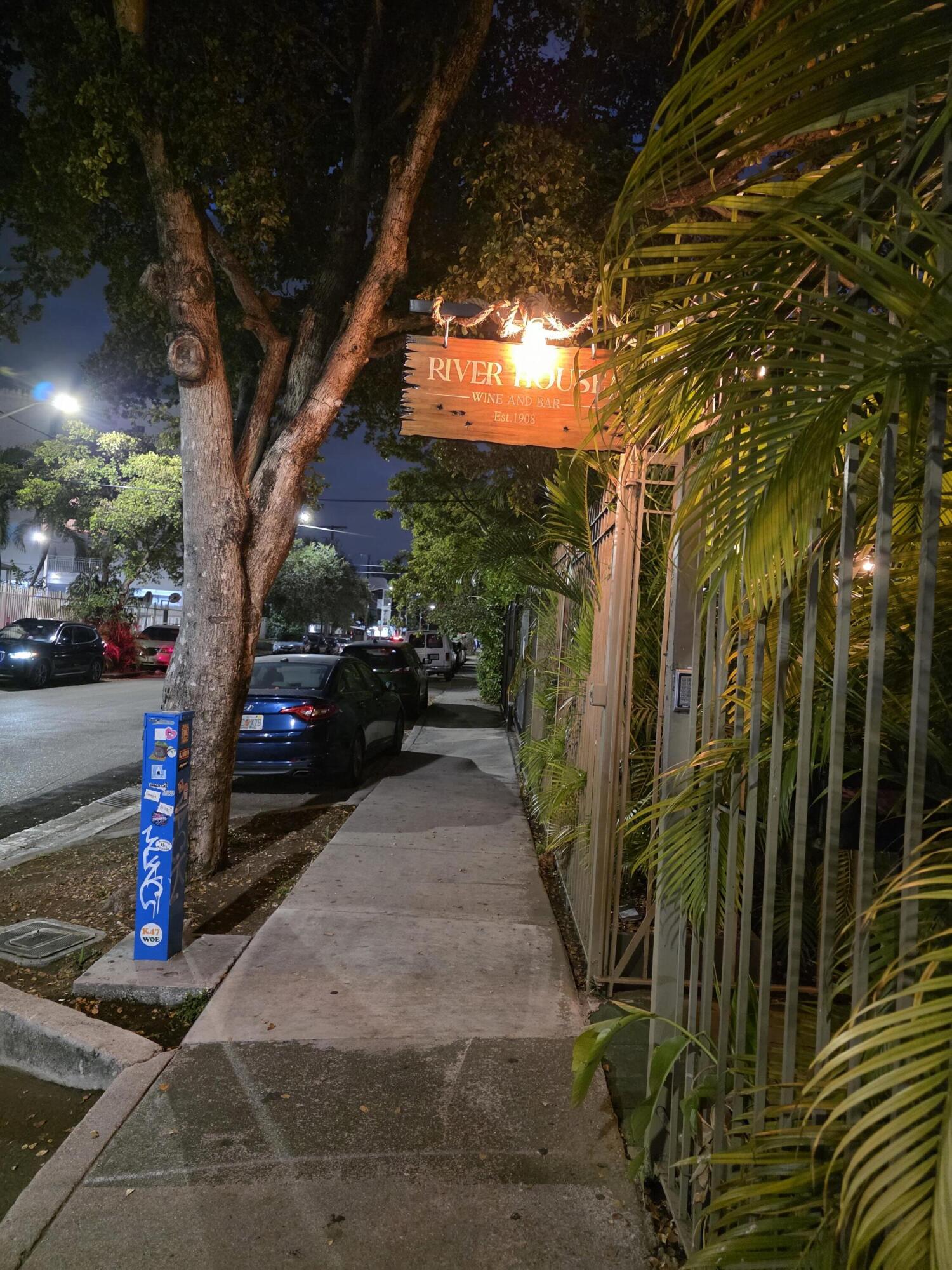 453 Southwest 2nd Street, Unit 208B Miami, FL 33130 - Photo 23 of 23 a view of street with sitting area