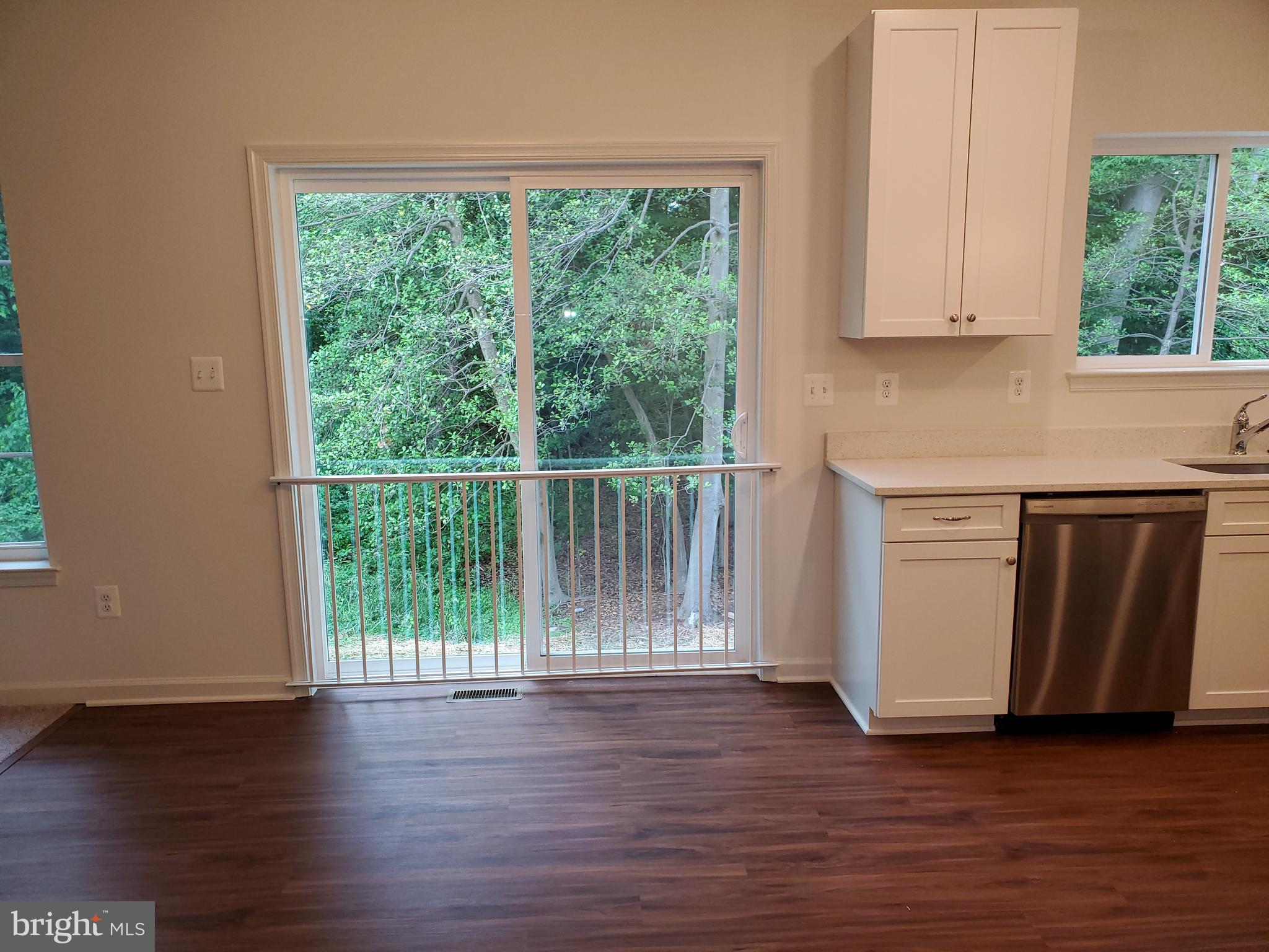 1418 Canopy Lane Odenton, MD 21113 - Photo 8 of 43 Gallery Image 8