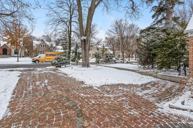 $549,000 | 3913 Monterey Avenue, St. Louis Park, MN 55416