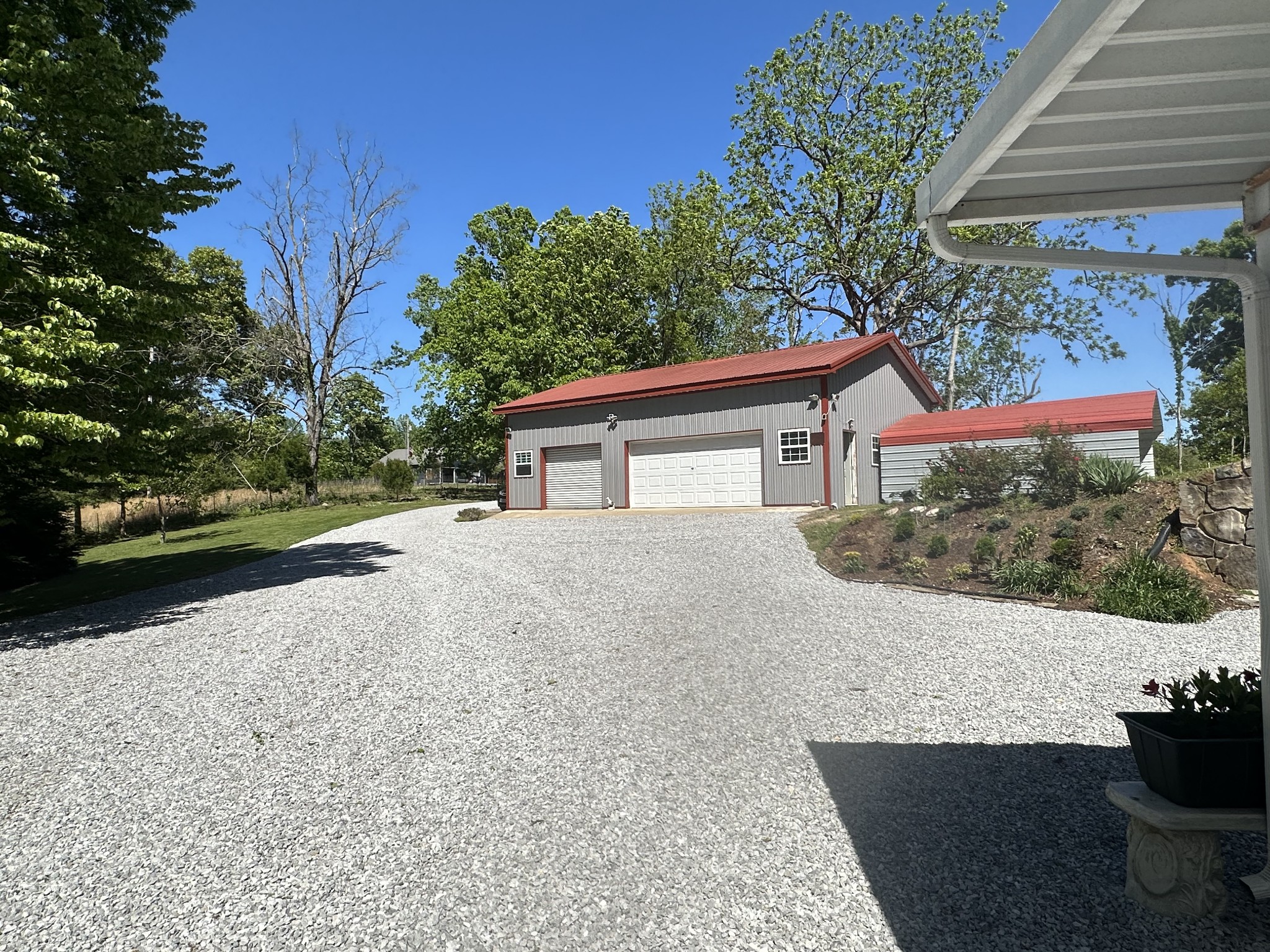 4829 Cole Ridge Road Beechgrove, TN 37018 - Photo 3 of 50 a front view of a house with a yard