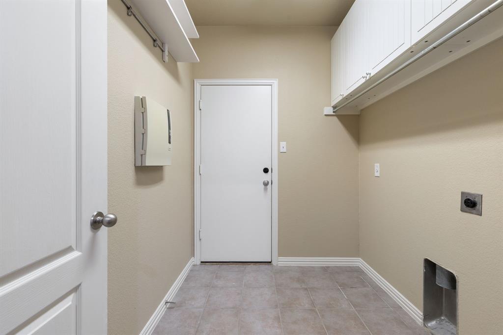 2475 Brazos Drive Frisco, TX 75033 - Photo 30 of 34 a view of room